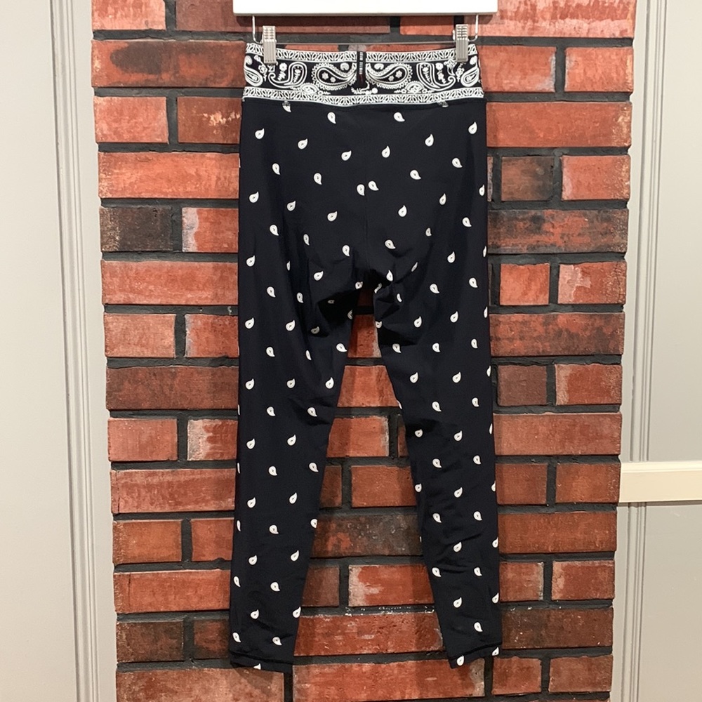 Adam Selman Sport Bandana Printed Hi Rise Legging - Picture 8 of 11
